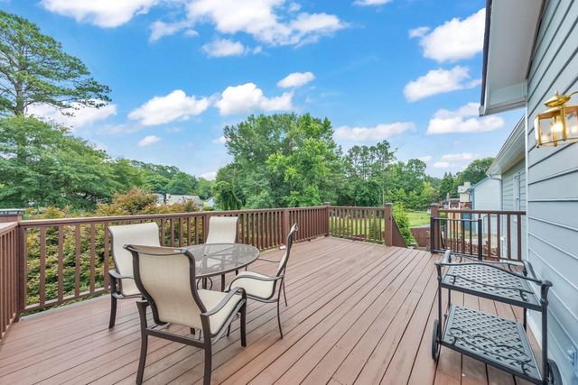 2652 Green Meadow Lane NE, Marietta, GA 30066