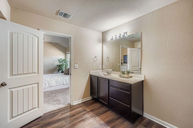 316 Unity DR, Kyle, TX 78640