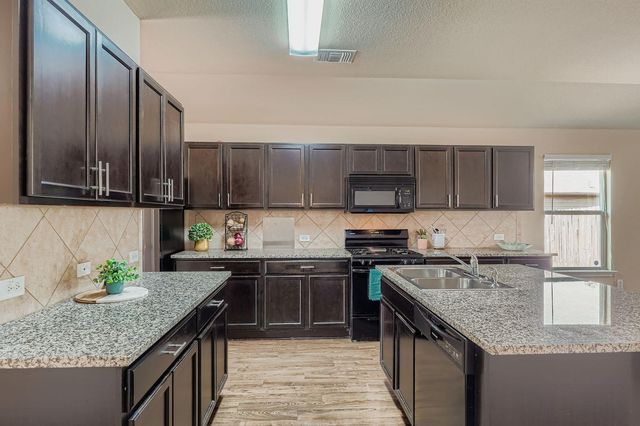 316 Unity DR, Kyle, TX 78640