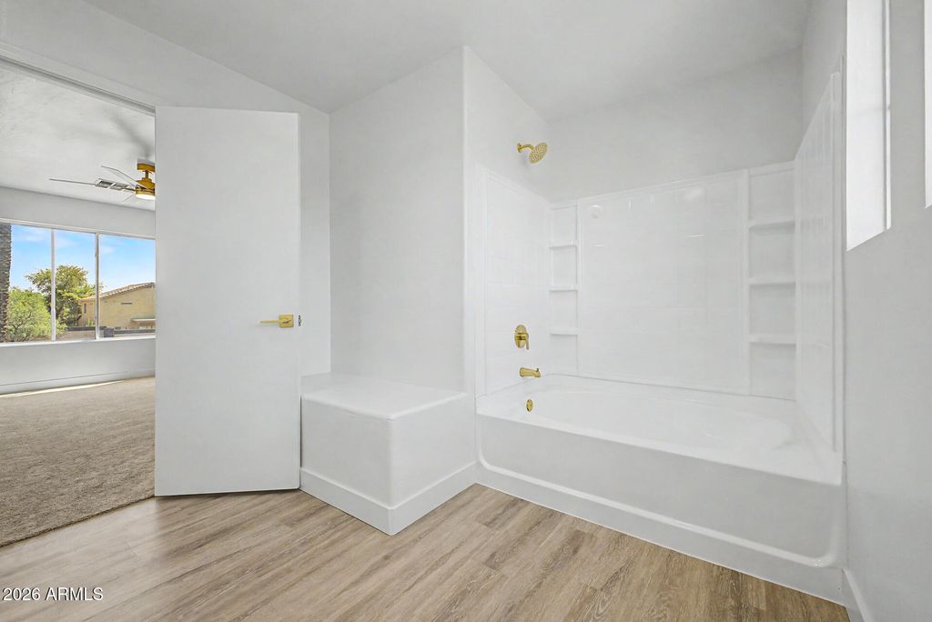 Image 16 of property listing at 1401 S 119TH Drive, Avondale, AZ 85323