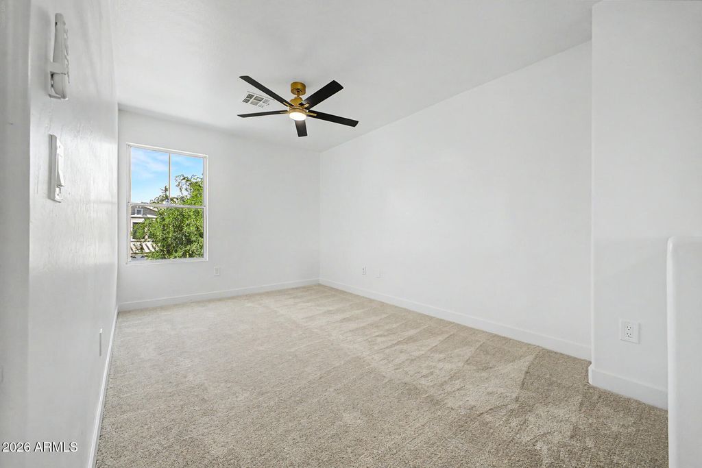 Image 19 of property listing at 1401 S 119TH Drive, Avondale, AZ 85323