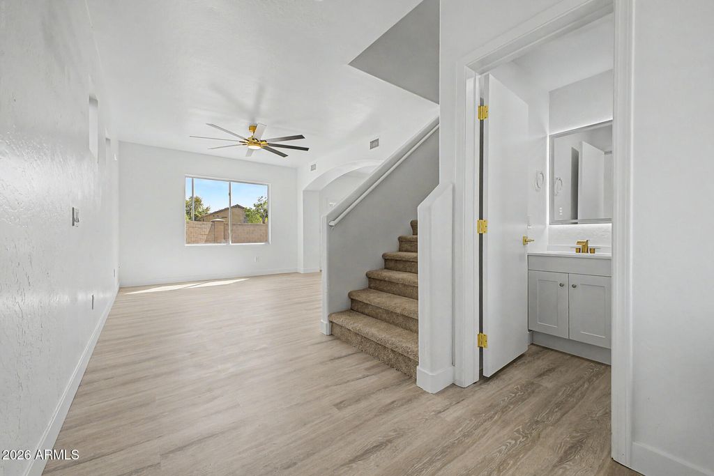 Image 3 of property listing at 1401 S 119TH Drive, Avondale, AZ 85323
