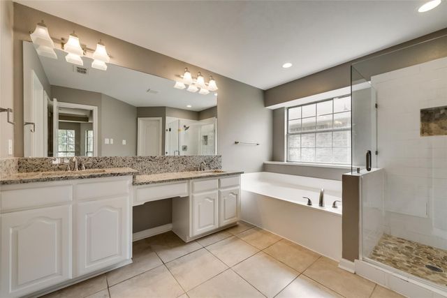4319 Vine Ridge Court, Arlington, TX 76017