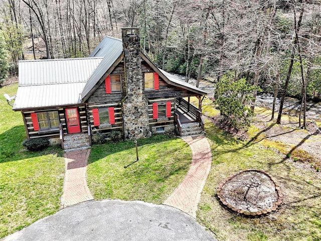 7810 Little Snowbird Road, Robbinsville, NC 28771