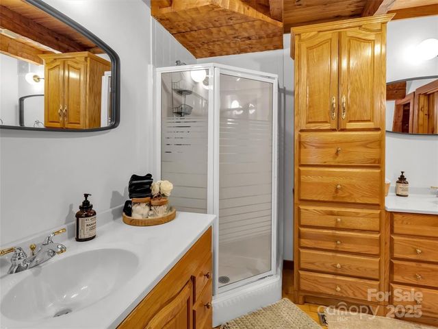 7810 Little Snowbird Road, Robbinsville, NC 28771