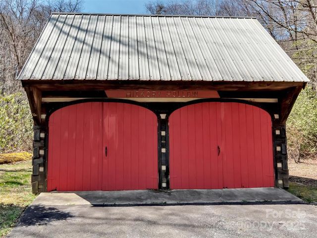 7810 Little Snowbird Road, Robbinsville, NC 28771
