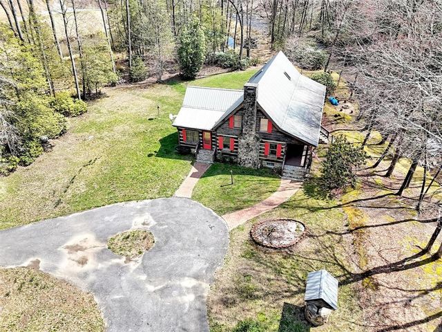 7810 Little Snowbird Road, Robbinsville, NC 28771