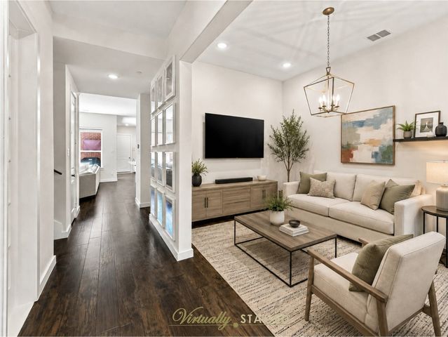8724 Ice House Drive, North Richland Hills, TX 76180
