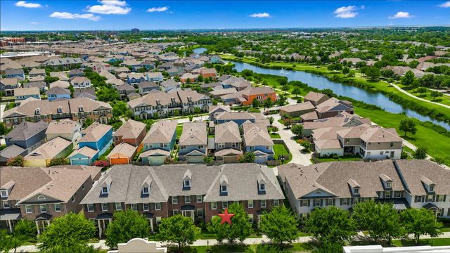 8724 Ice House Drive, North Richland Hills, TX 76180