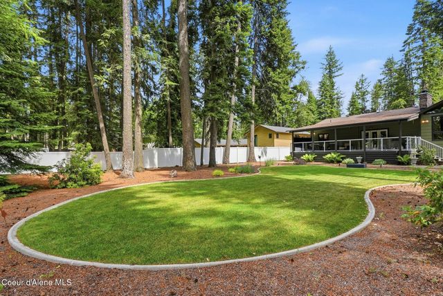 12049 N BRIGHTON CT, Hayden, ID 83835