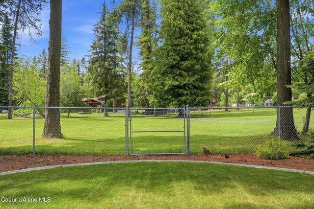 12049 N BRIGHTON CT, Hayden, ID 83835
