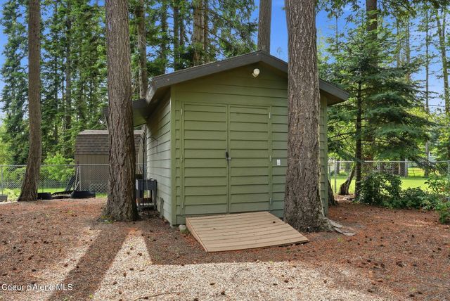 12049 N BRIGHTON CT, Hayden, ID 83835
