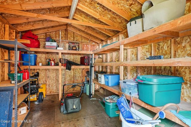 12049 N BRIGHTON CT, Hayden, ID 83835