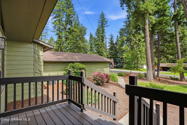 12049 N BRIGHTON CT, Hayden, ID 83835