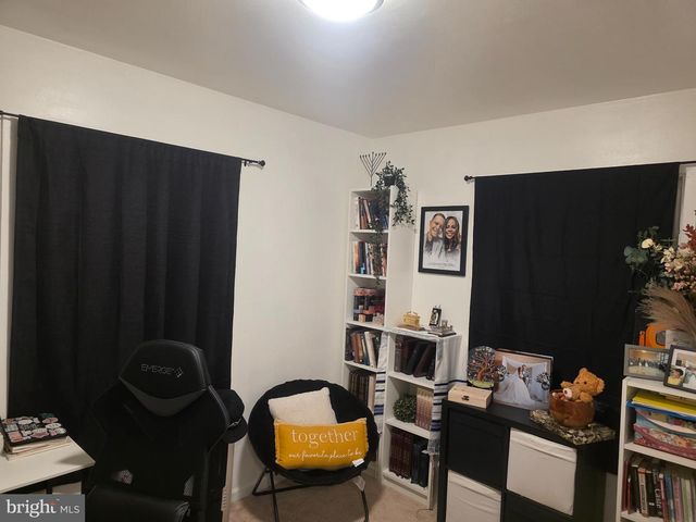 44 PEACOCK LN, Willingboro, NJ 08046