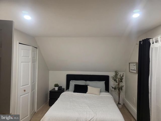 44 PEACOCK LN, Willingboro, NJ 08046