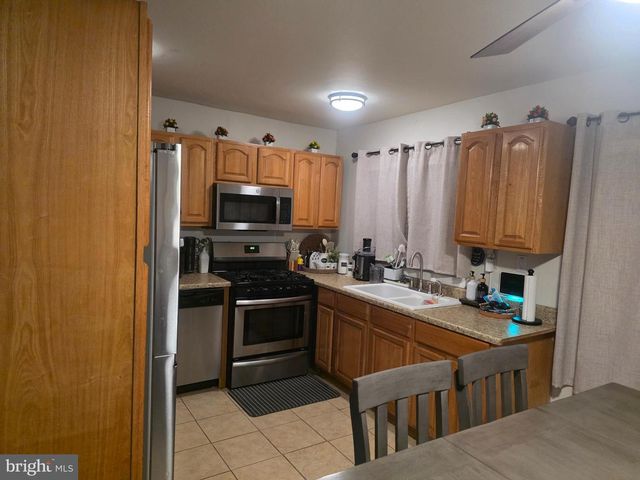 44 PEACOCK LN, Willingboro, NJ 08046