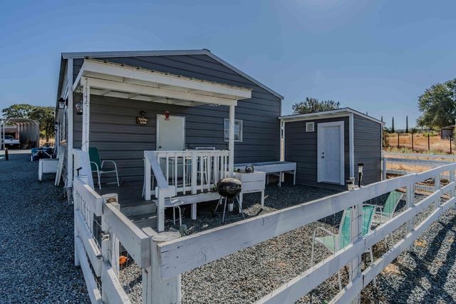 3585 Burson Rd, Burson, CA 95225