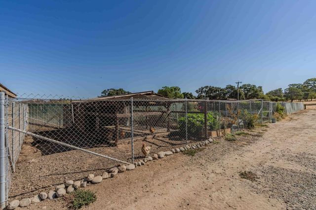 3585 Burson Rd, Burson, CA 95225