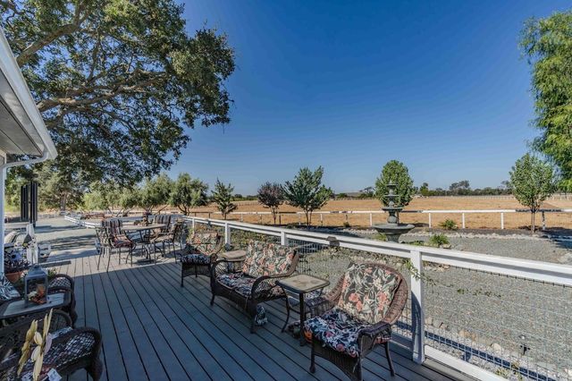 3585 Burson Rd, Burson, CA 95225