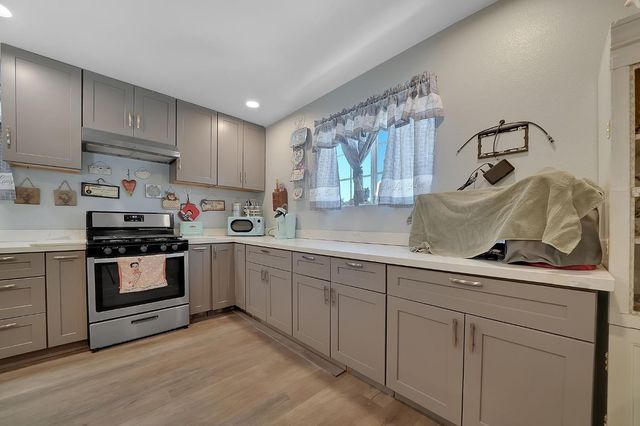 3585 Burson Rd, Burson, CA 95225