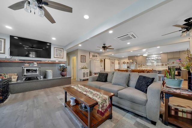 3585 Burson Rd, Burson, CA 95225