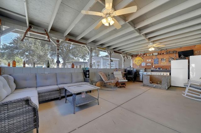 3585 Burson Rd, Burson, CA 95225