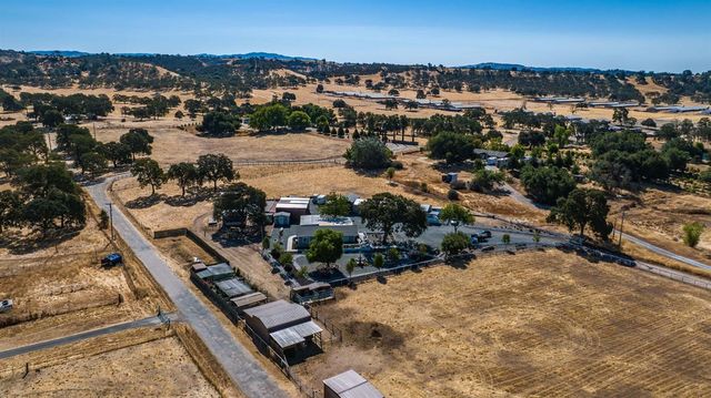 3585 Burson Rd, Burson, CA 95225