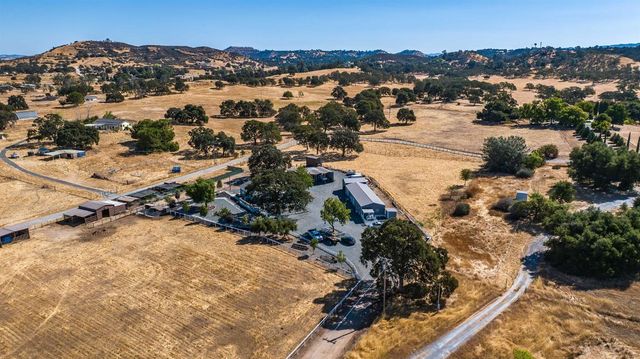 3585 Burson Rd, Burson, CA 95225
