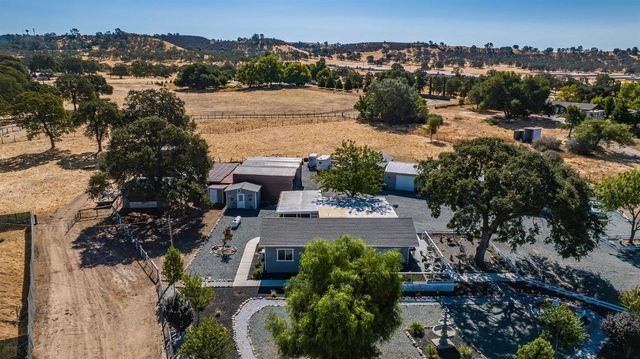3585 Burson Rd, Burson, CA 95225