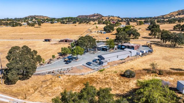 3585 Burson Rd, Burson, CA 95225