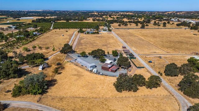 3585 Burson Rd, Burson, CA 95225