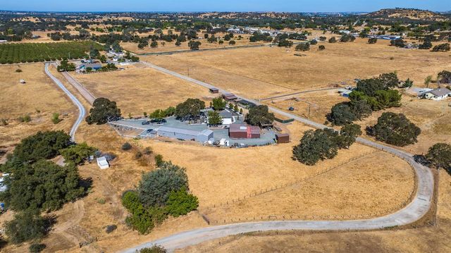 3585 Burson Rd, Burson, CA 95225