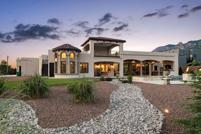10650 SIGNAL Avenue NE, Albuquerque, NM 87122