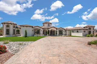 10650 SIGNAL Avenue NE, Albuquerque, NM 87122