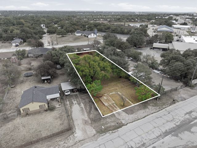 1506 W Bankhead Highway, Weatherford, TX 76086