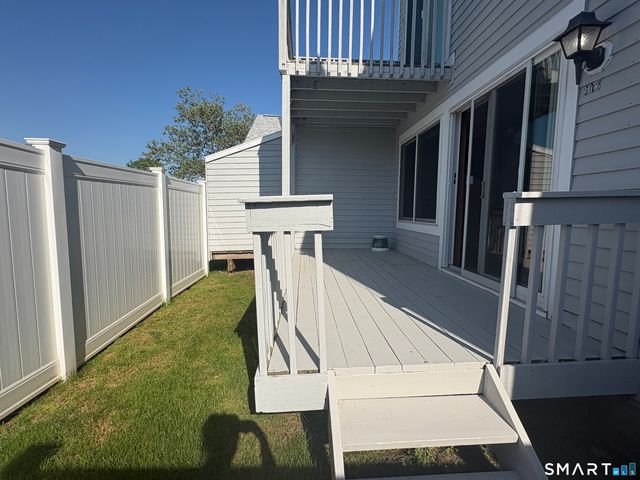602 Longfellow Drive 602, Branford, CT 06405