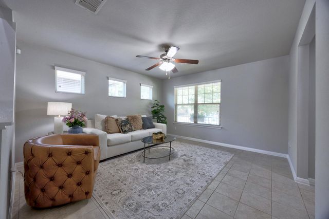 444 S Brook DR, Leander, TX 78641