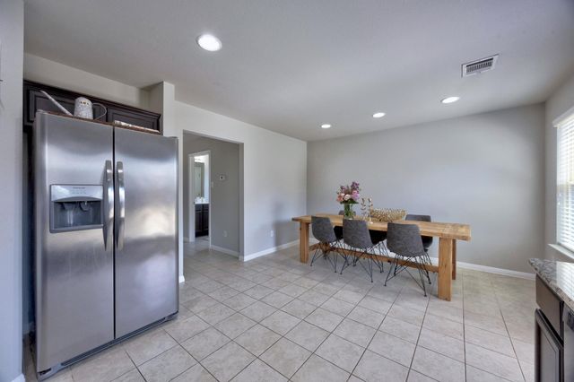 444 S Brook DR, Leander, TX 78641