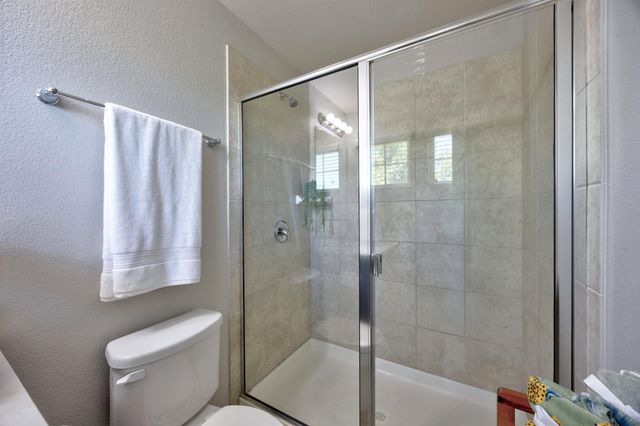 444 S Brook DR, Leander, TX 78641