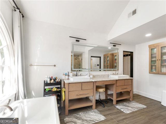 1081 Tennyson Place NE, Atlanta, GA 30319