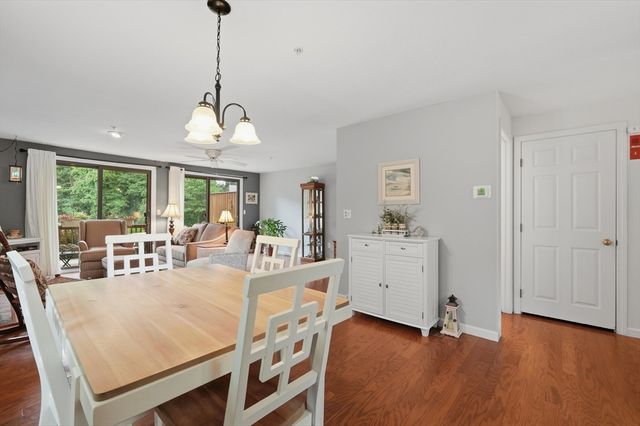 35 Santuit Pond Way 4A, Mashpee, MA 02649