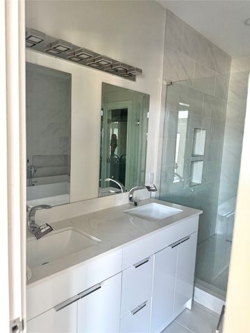 2419 Crossman Avenue, Dallas, TX 75212