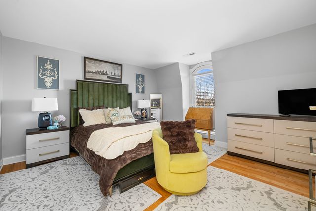 19 Thermos Avenue 7, Norwich, CT 06360