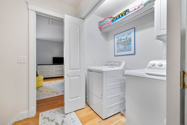 19 Thermos Avenue 7, Norwich, CT 06360