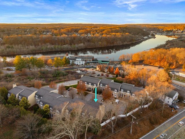 19 Thermos Avenue 7, Norwich, CT 06360