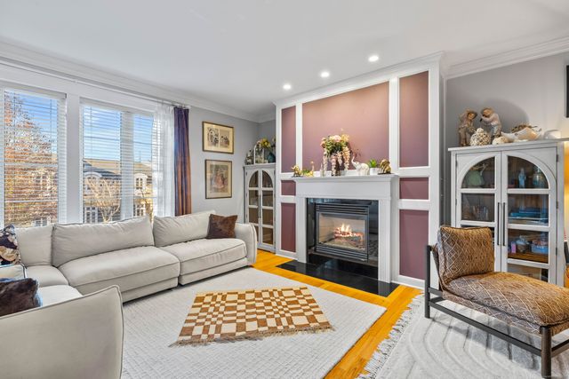 19 Thermos Avenue 7, Norwich, CT 06360