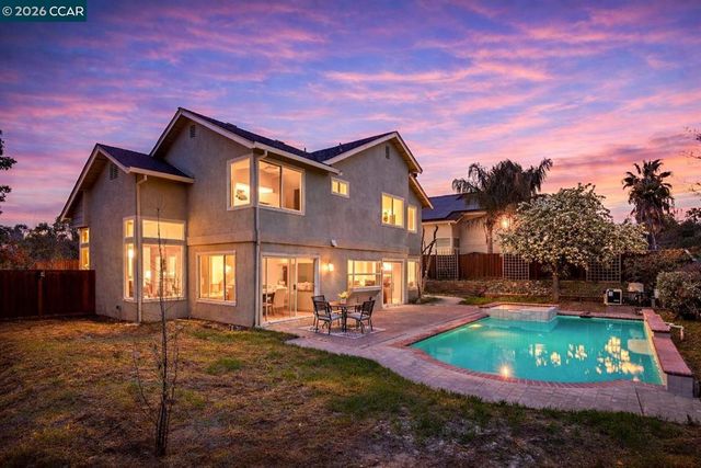 5104 5104 Carriage Way, Antioch, CA 94531