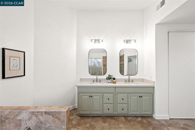 5104 5104 Carriage Way, Antioch, CA 94531