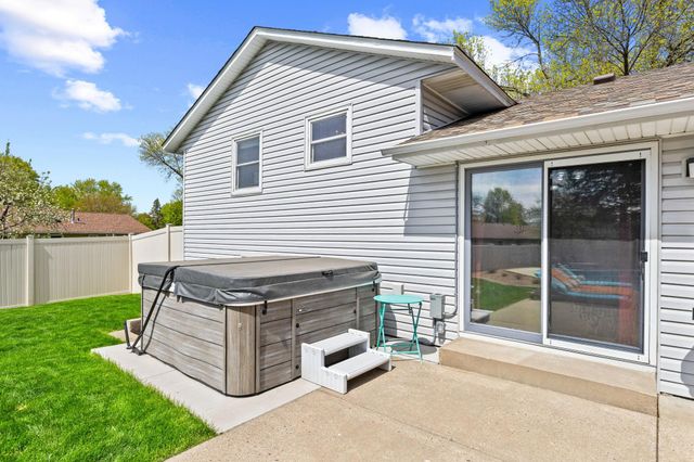 7310 Inman Avenue S, Cottage Grove, MN 55016